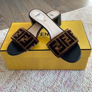 Fendi Women's Brown Logo-print Velvet And Leather Mules